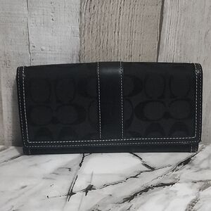 🌷Vintage Coach Tri-fold Signature Jacquard and Leather Wallet🌷
